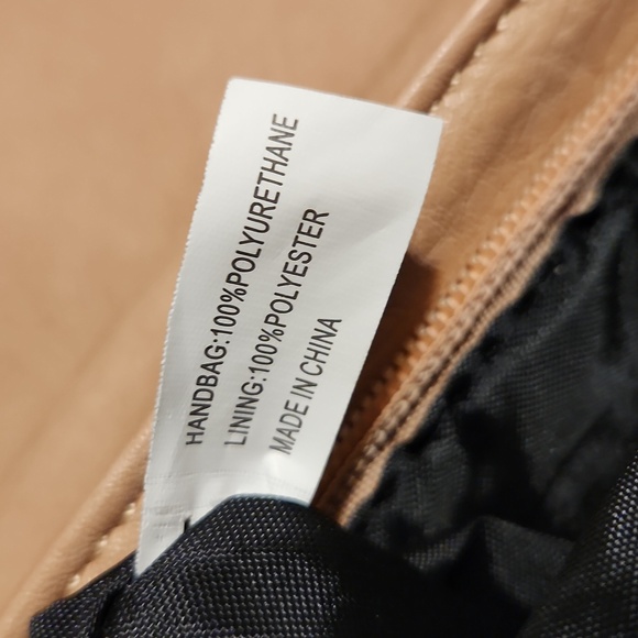 🎉Melie Bianco | Crossbody Bag | Gold Animal Skin Design - Picture 7 of 7